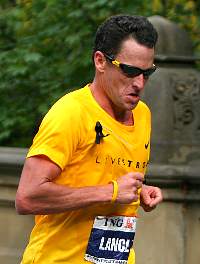 Schluss mit Gelb! Lance Armstrong - die lebende Lgen Legende